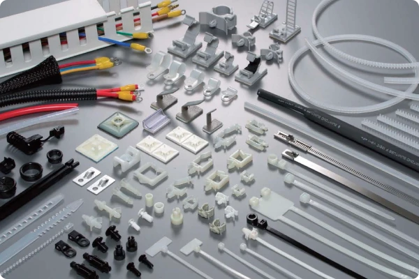 電磁ノイズ対策製品の写真