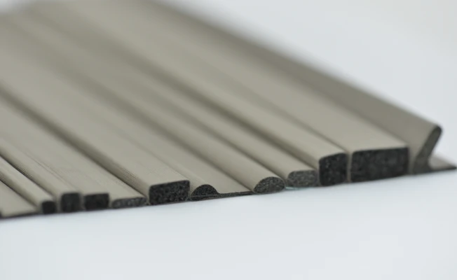 EMIシールディングガスケット エクセレントSGKHシリーズ